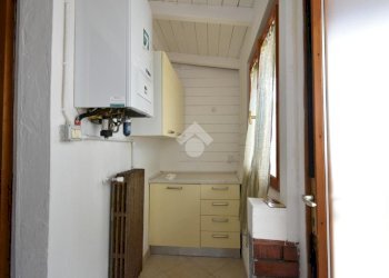 Semi-detached house Via Giuseppe Verdi, Borghi - photo 3