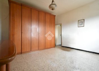 Semi-detached house Via Giuseppe Verdi, Borghi - photo 14