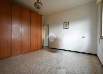 Semi-detached house Via Giuseppe Verdi, Borghi - photo 15