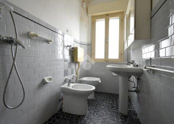 Semi-detached house Via Giuseppe Verdi, Borghi - photo 16