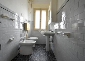 Semi-detached house Via Giuseppe Verdi, Borghi - photo 17