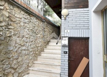 Semi-detached house Via Giuseppe Verdi, Borghi - photo 19