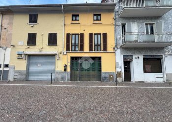 Negozio Largo Remo Rabellotti, Galliate - foto 29
