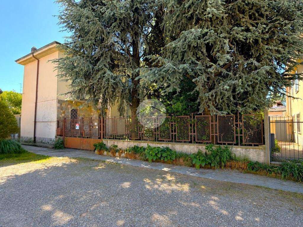 Villa Via Piersanti Mattarella, Corbetta - foto 1