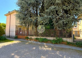 Villa Via Piersanti Mattarella, Corbetta - foto 1