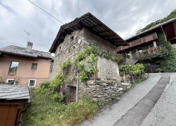 Rustico Frazione Plane, Nus - foto 1