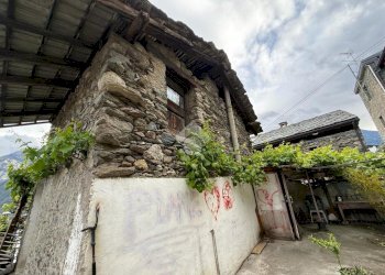 Rustico Frazione Plane, Nus - foto 2