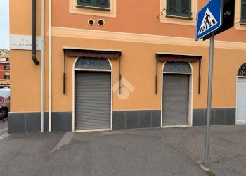 Negozio Locale Commerciale Piazzetta Attiliio Firpo, Genova (zona San Fruttuoso) - foto 12