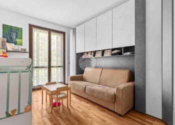 Three-room apartment Via Giotto, Trezzano sul Naviglio - photo 12
