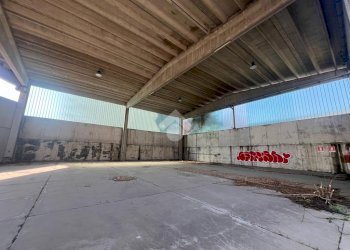 Shed Via Stephenson, Milano - photo 13