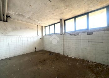 Shed Via Stephenson, Milano - photo 19