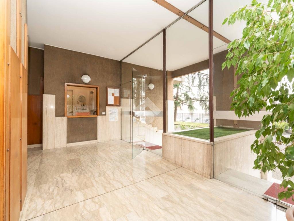 Bilocale Via Privata Rosalba Carriera, Milano (zona Giambellino) - foto 1