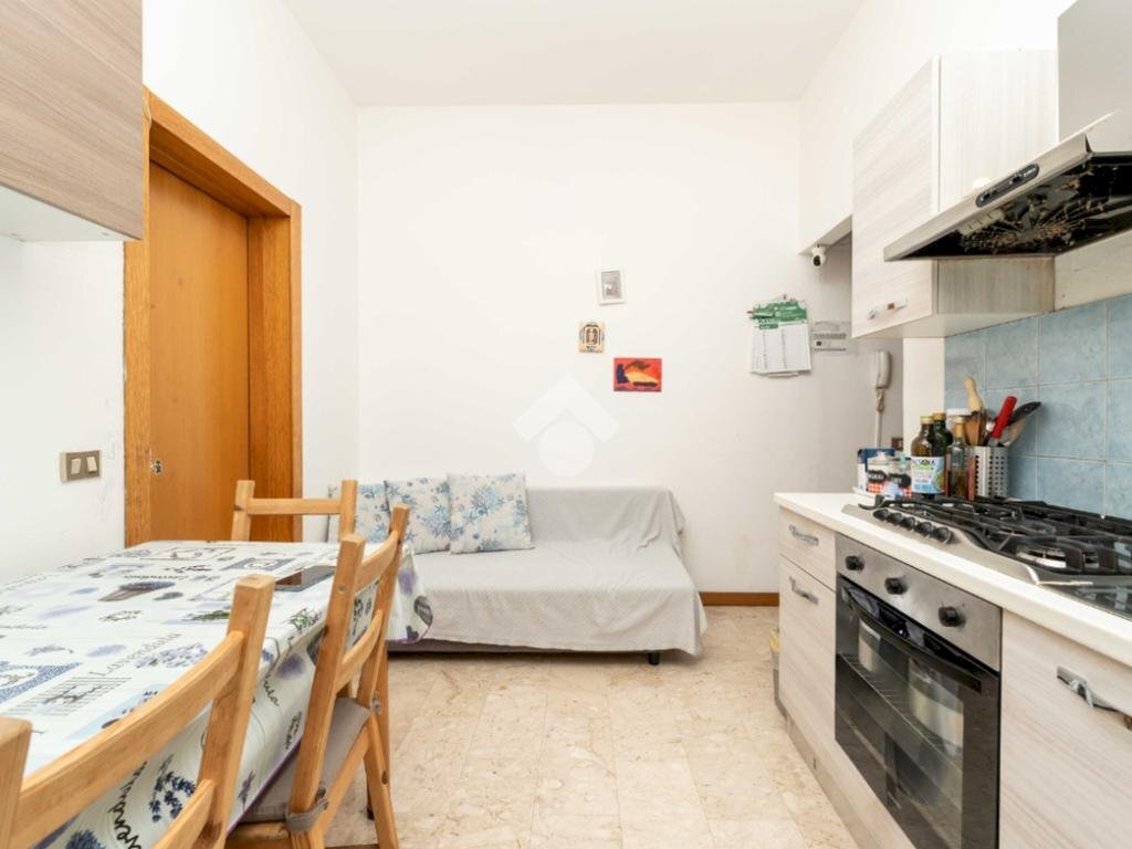 Bilocale Via Privata Rosalba Carriera, Milano (zona Giambellino) - foto 3