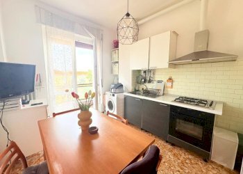 Two-room apartment Via Angelo Inganni, Milano (neighborhood Lorenteggio) - photo 2