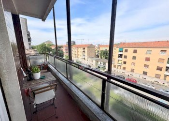 Two-room apartment Via Angelo Inganni, Milano (neighborhood Lorenteggio) - photo 3