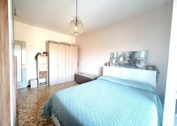 Two-room apartment Via Angelo Inganni, Milano (neighborhood Lorenteggio) - photo 1