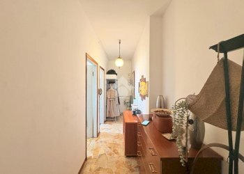 Two-room apartment Via Angelo Inganni, Milano (neighborhood Lorenteggio) - photo 13