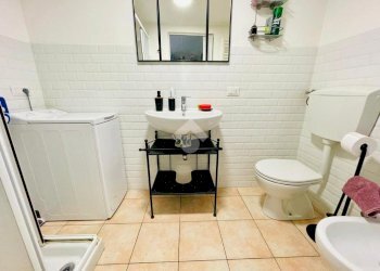 One-room apartment Viale Tibaldi, Milano - photo 20