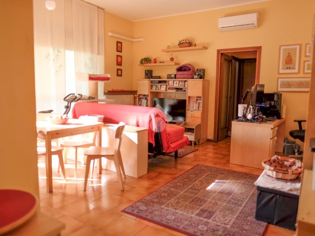 Apartment Via senigallia, Milano (neighborhood Bruzzano) - photo 3