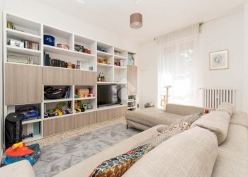 Three-room apartment Via Federico Chopin, Milano (neighborhood Vigentino) - photo 8
