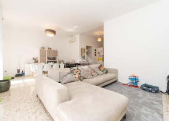 Three-room apartment Via Federico Chopin, Milano (neighborhood Vigentino) - photo 9