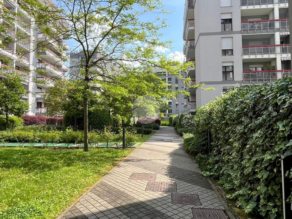 Trilocale Via Mengoni, Milano (zona Inganni) - foto 1