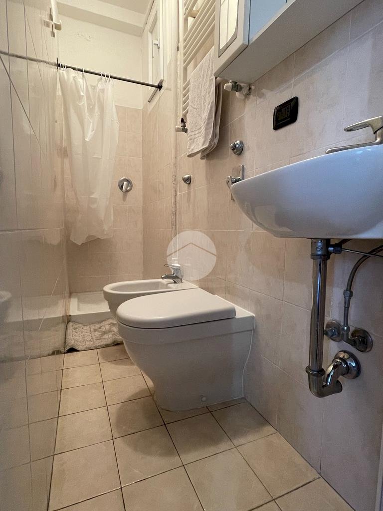 Two-room apartment Via Cola Montano, Milano (neighborhood Isola) - photo 3