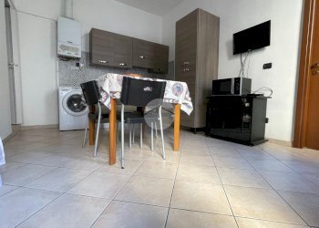Two-room apartment Via Cola Montano, Milano (neighborhood Isola) - photo 4