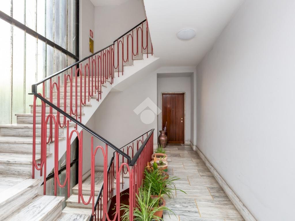 Four-room apartment Corso Bernardino Telesio, Torino (neighborhood Parella) - photo 3