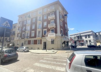Three-room apartment Via Errico Giachino, Torino (neighborhood Borgo Vittoria) - photo 1