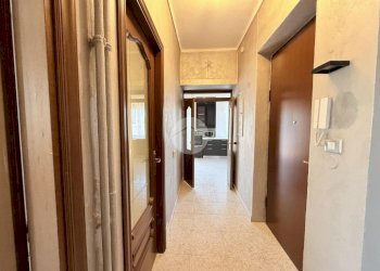 Three-room apartment Via Errico Giachino, Torino (neighborhood Borgo Vittoria) - photo 4