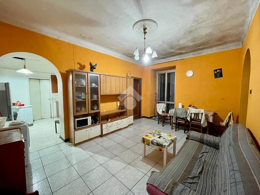 Apartment Via corniglianod, Genova (neighborhood Cornigliano) - photo 1
