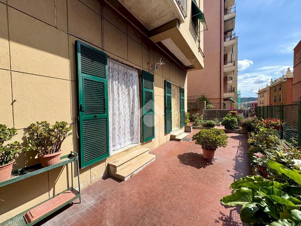 Four-room apartment Via elsa, Genova (neighborhood Cornigliano) - photo 2
