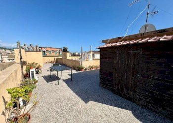 Quadrilocale Viale Narisano, Genova (zona Cornigliano) - foto 1