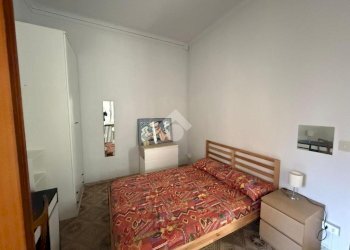 Three-room apartment Piazza Santa Giulia, Torino (neighborhood Vanchiglia) - photo 1