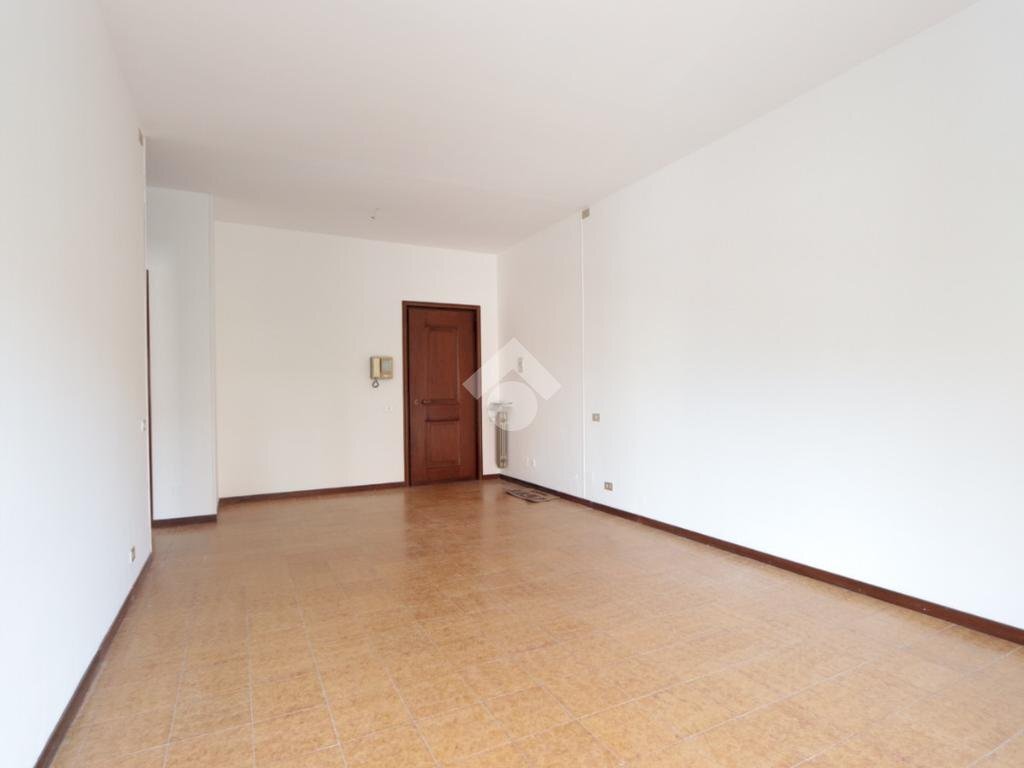 Trilocale Via Maria Bensi, Alessandria - foto 1