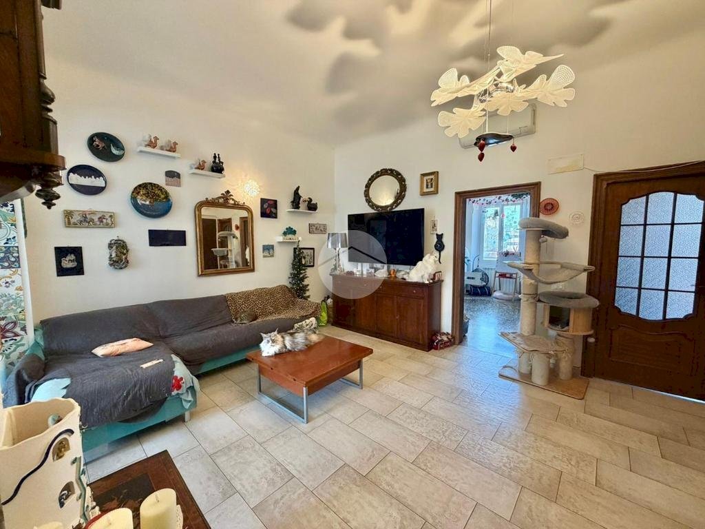 Quadrilocale Via Anton Giulio Barrili, Savona - foto 3