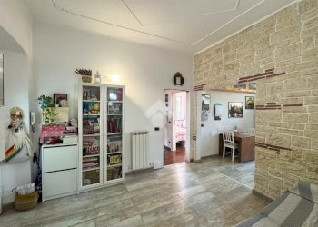 Trilocale Salita al Garbo, Genova (zona Rivarolo) - foto 9