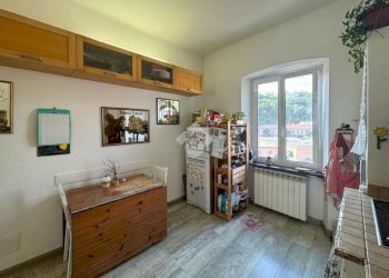 Trilocale Salita al Garbo, Genova (zona Rivarolo) - foto 23
