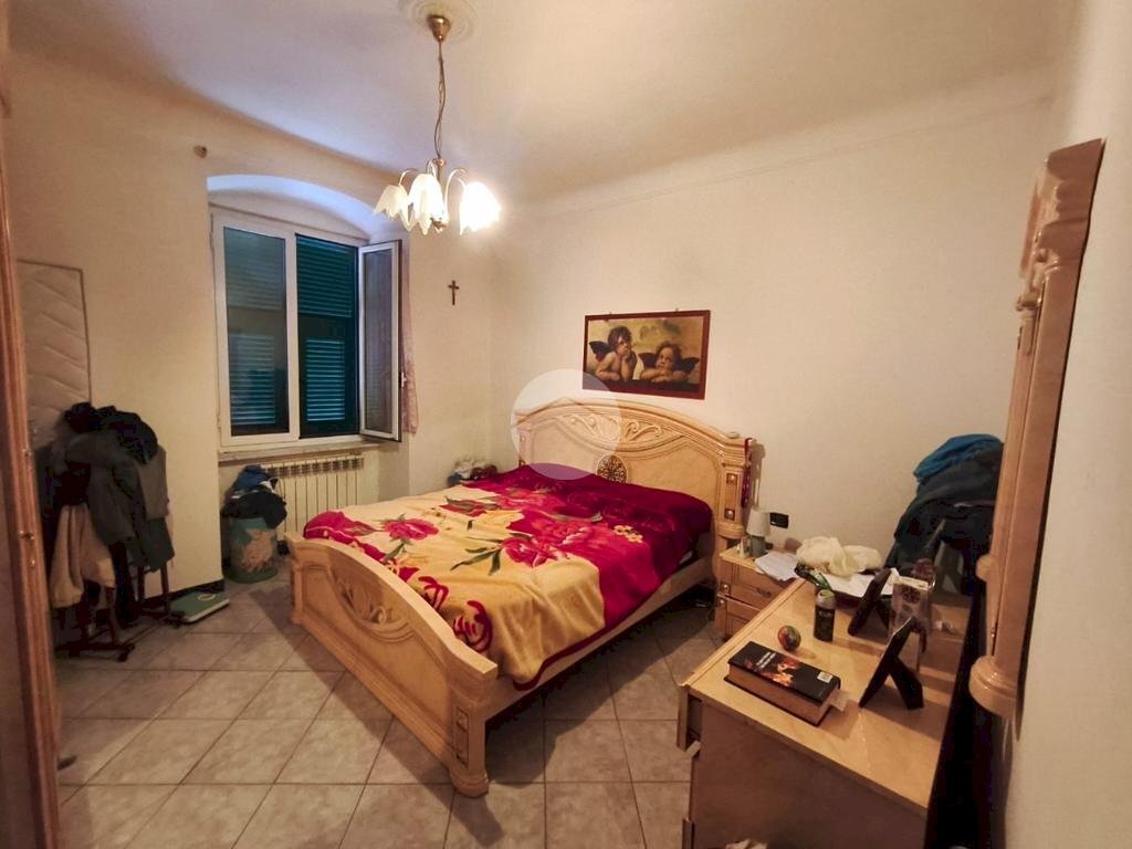 Three-room apartment Via Germano Jori, Genova (neighborhood Certosa) - photo 1
