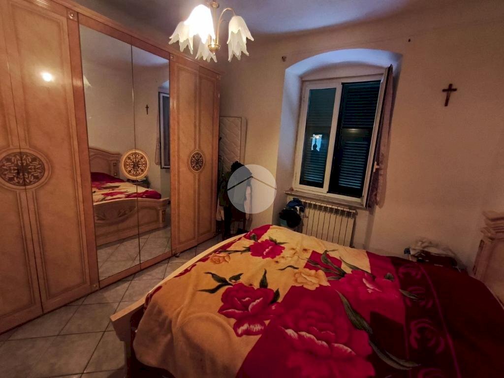 Three-room apartment Via Germano Jori, Genova (neighborhood Certosa) - photo 2