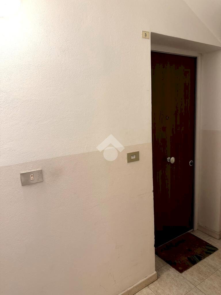 Trilocale Appartamento Viale Carlo Berti Pichat, Bologna (zona Centro Storico) - foto 3