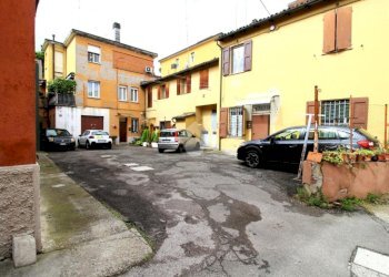 Two-room apartment Bologna, Bologna (neighborhood Funivia) - photo 4