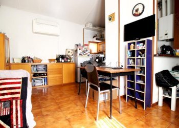 Two-room apartment Via dei Carrettieri, Bologna (neighborhood Funivia) - photo 18