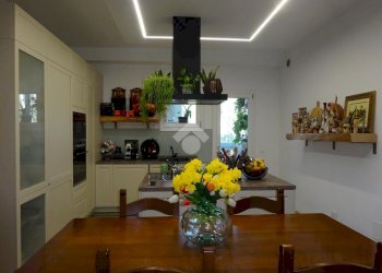Three-room apartment Via Germoglio, Ferrara - photo 9