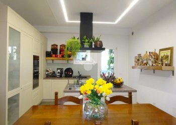 Three-room apartment Via Germoglio, Ferrara - photo 14
