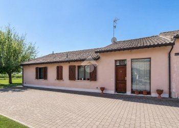Casa semi indipendente Via Argine Destro Montone, Ravenna - foto 2