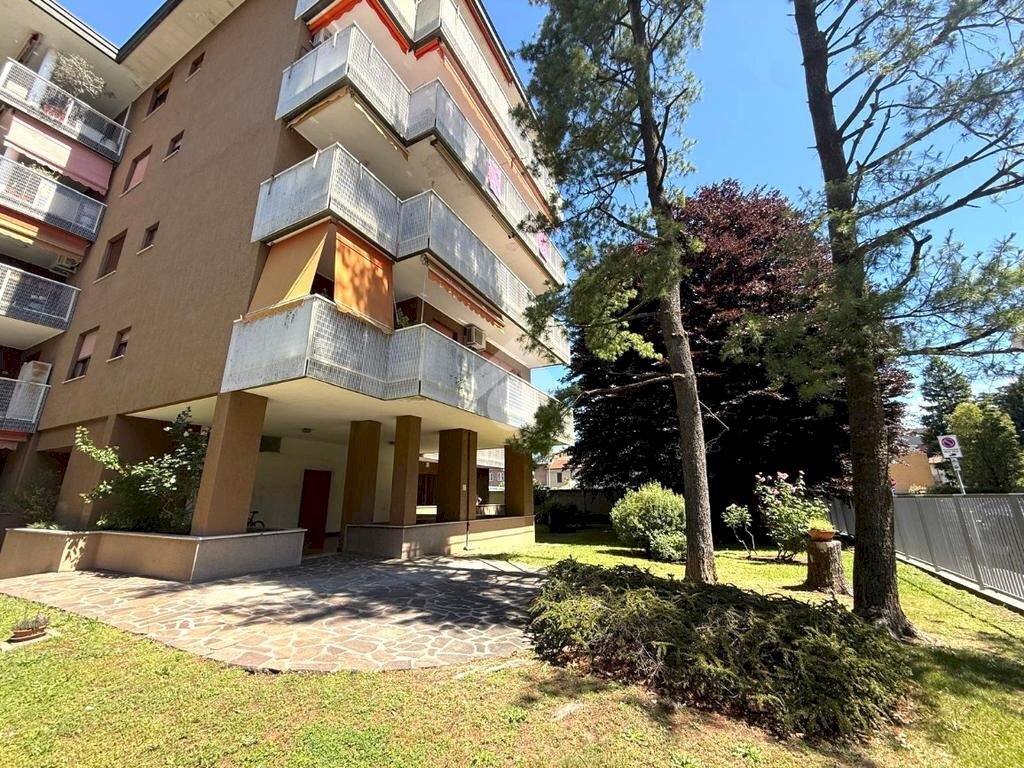 Three-room apartment Via Flora, Legnano - photo 3