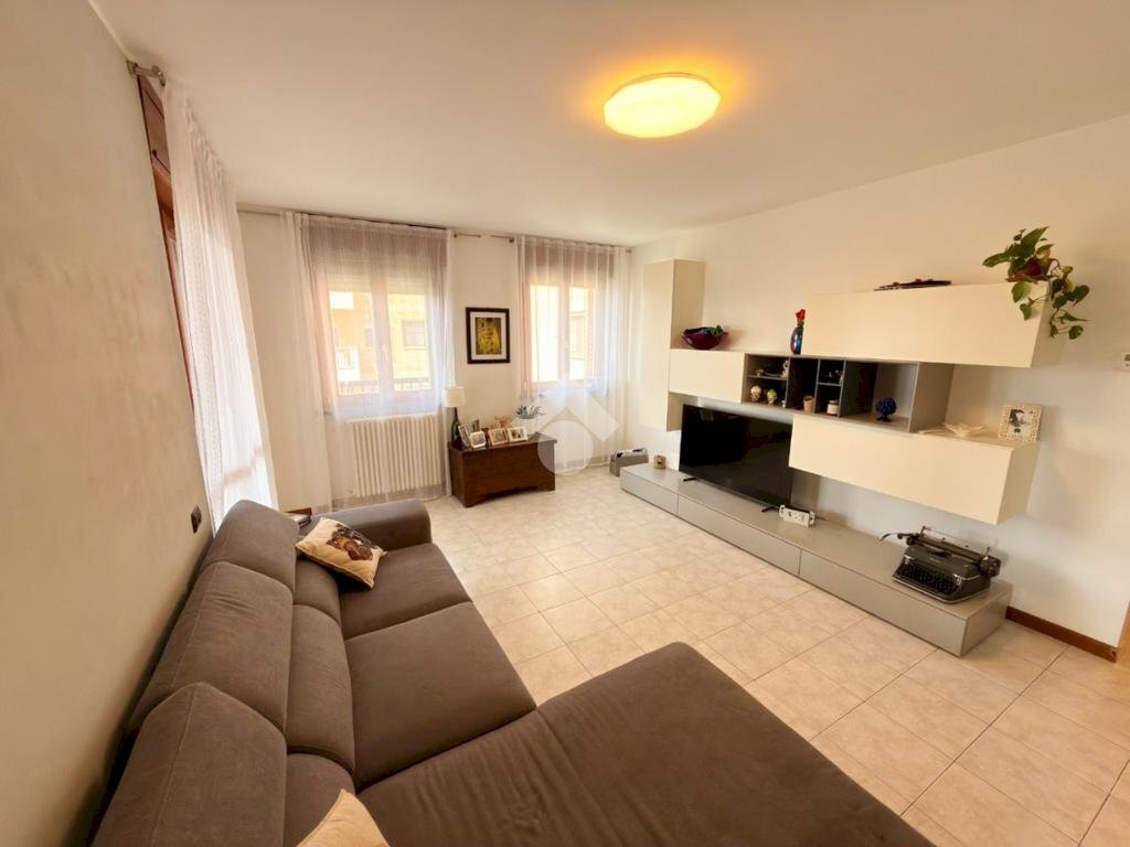Three-room apartment Via Sacco e Vanzetti, Paullo - photo 2