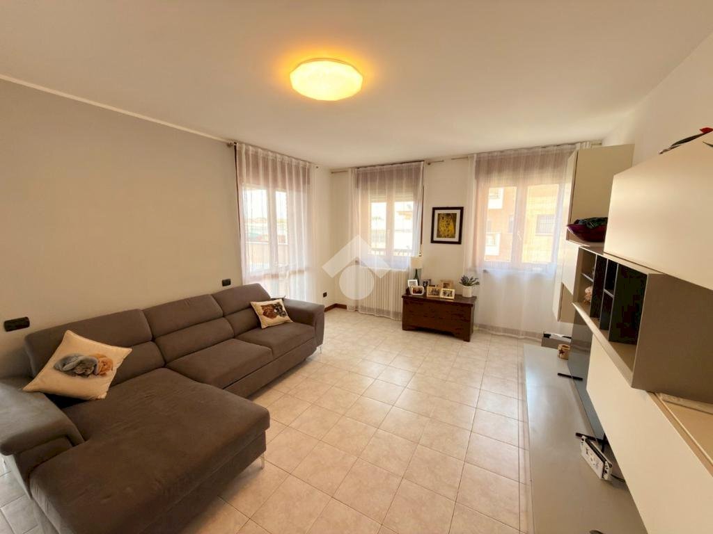 Three-room apartment Via Sacco e Vanzetti, Paullo - photo 3